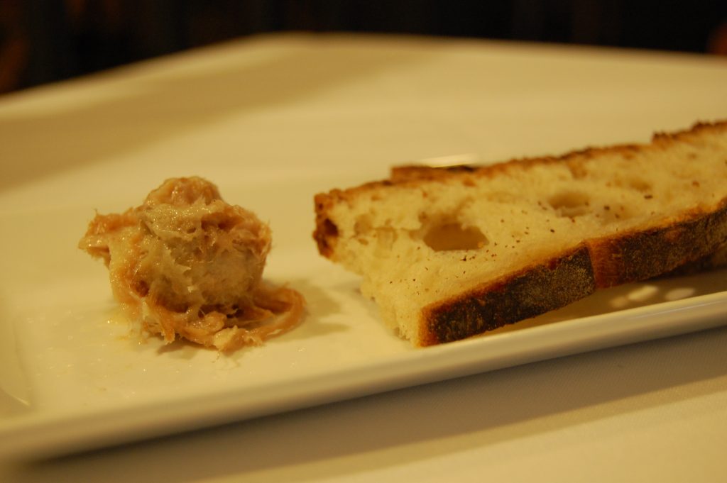 Pot de rillettes de porc effilochées à la fourchette